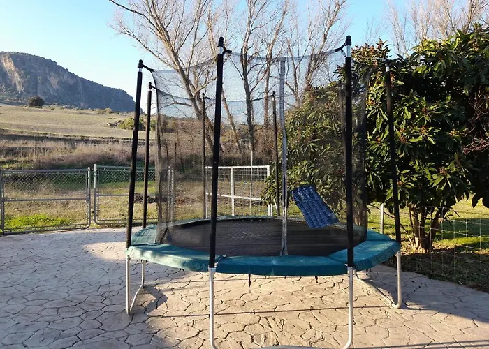 La Maestra Nyaraló Ronda